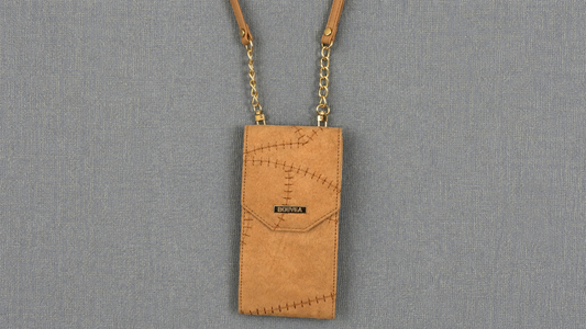 Ava Mobile Pouch
