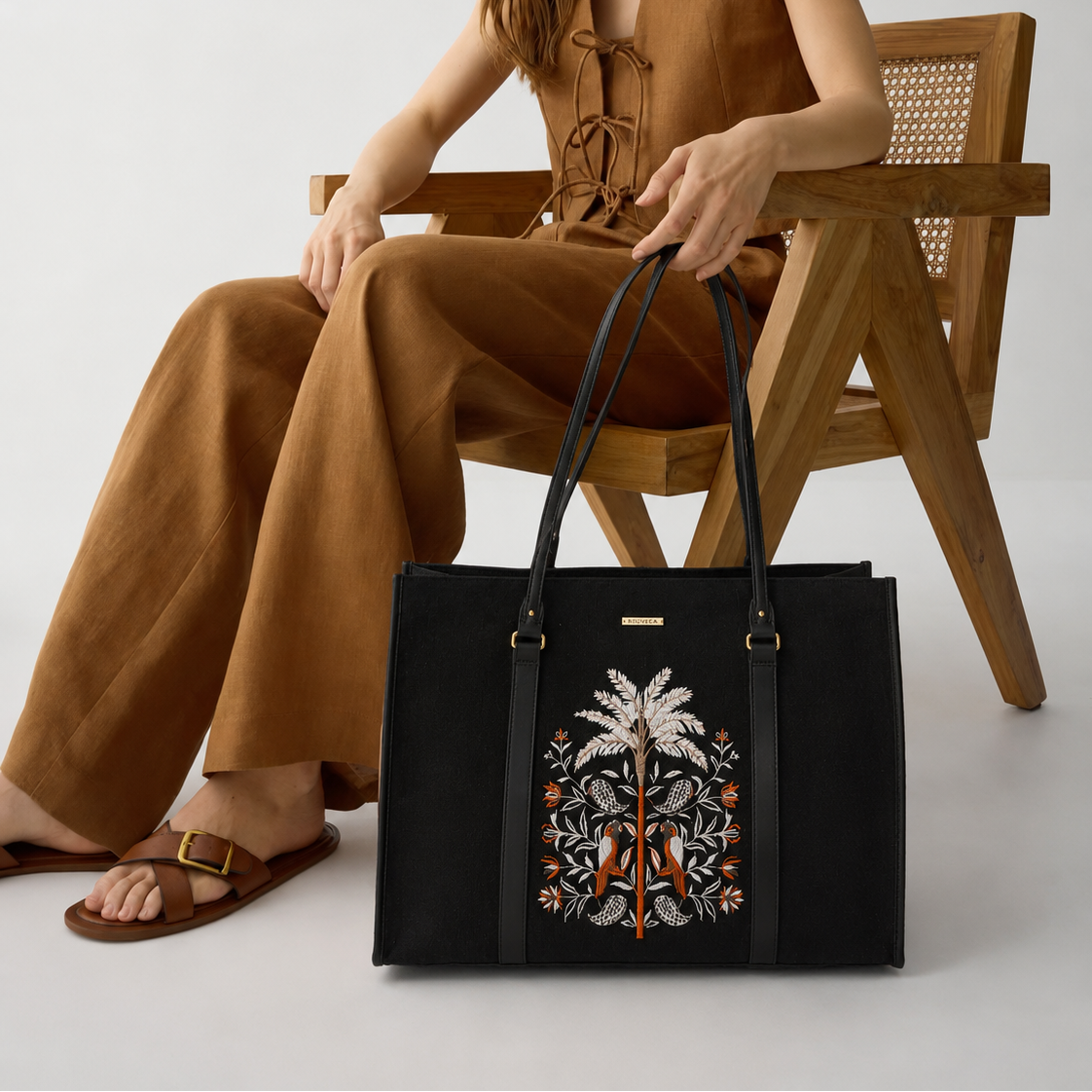 Palmora Tote