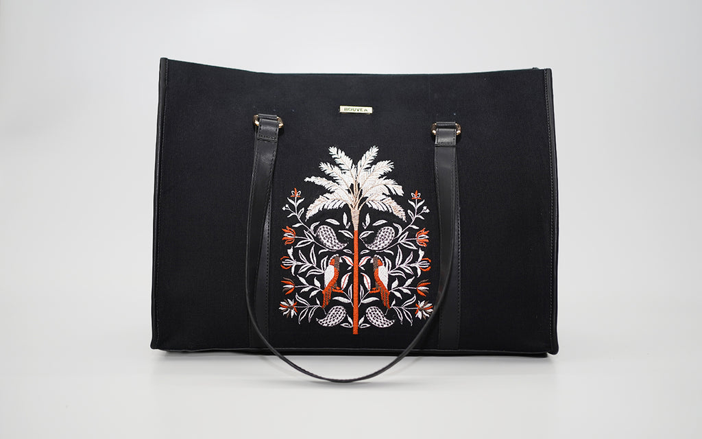 Palmora Tote