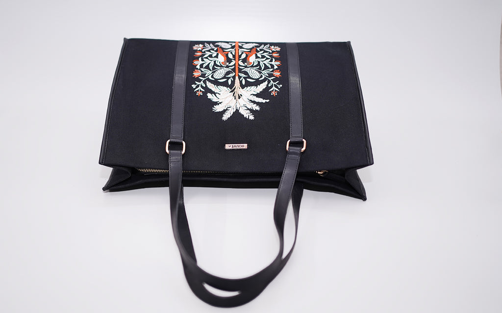 Palmora Tote