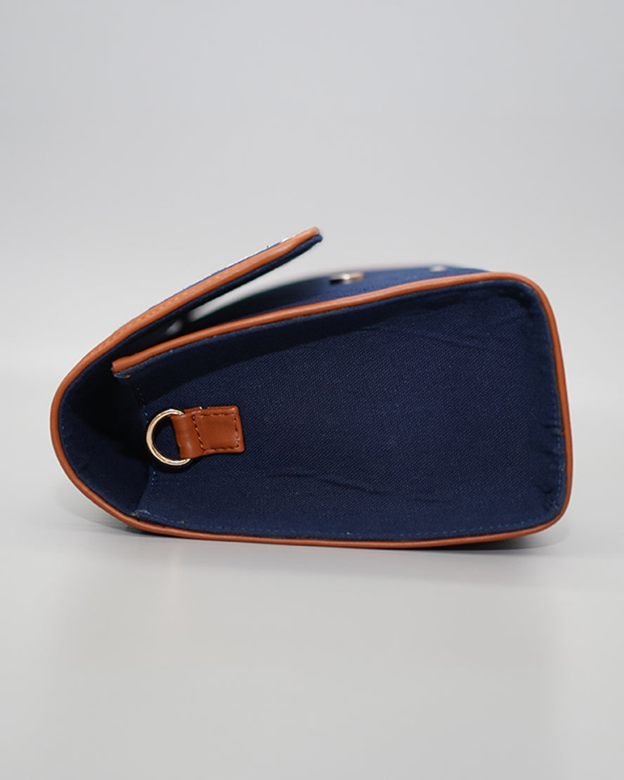 Safaria - Embroidered tropical Satchel