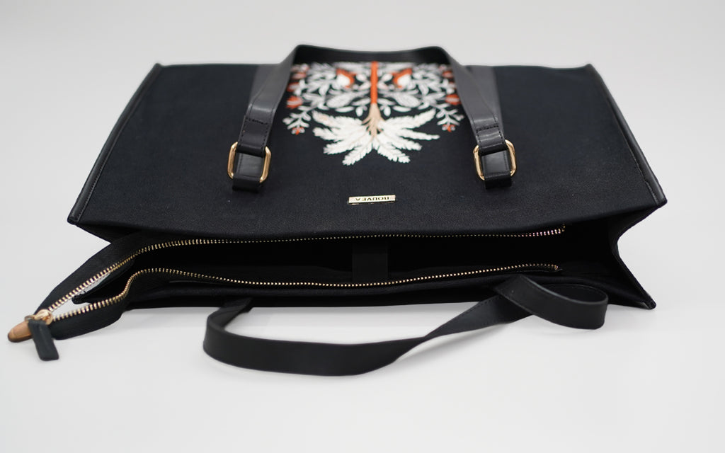 Palmora Tote